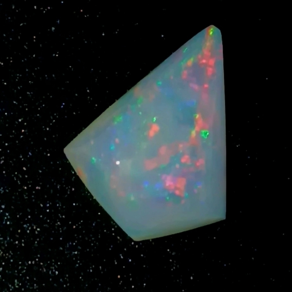 Australian Solid Opal Cabochon Red Flash 1.25 Carat Diamond Shape New